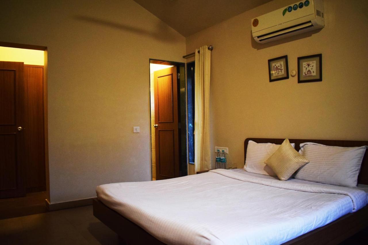 Regenta Resort Mango Village Guhagar Kudan Bagian luar foto